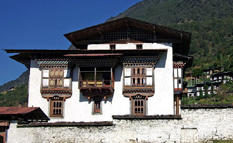 Kuenga-rabten-palace