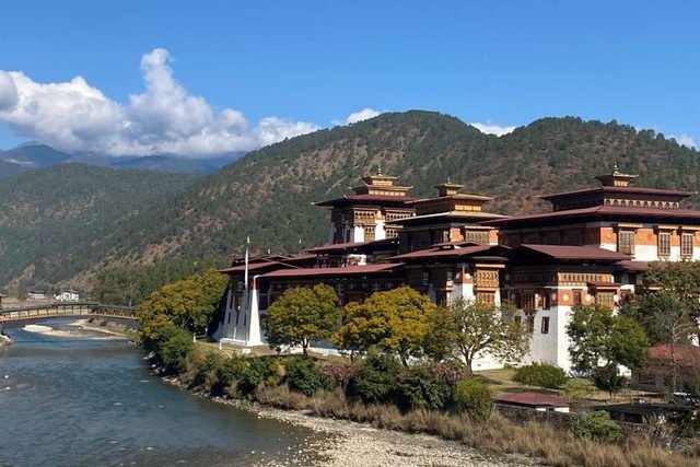 Punakha Dzong — Bhutan cultural tours