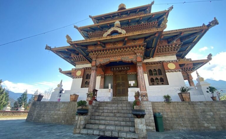 Khamsum-Yulley-Chorten