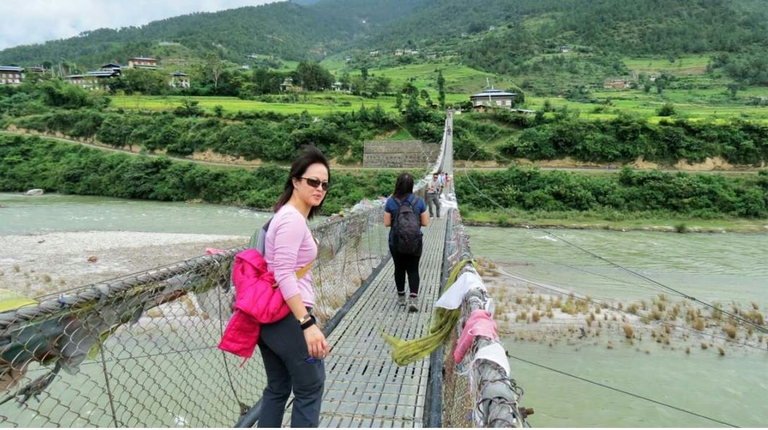 Punakha → Paro